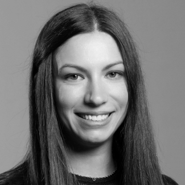 Oana-Tatuca-600x.jpg